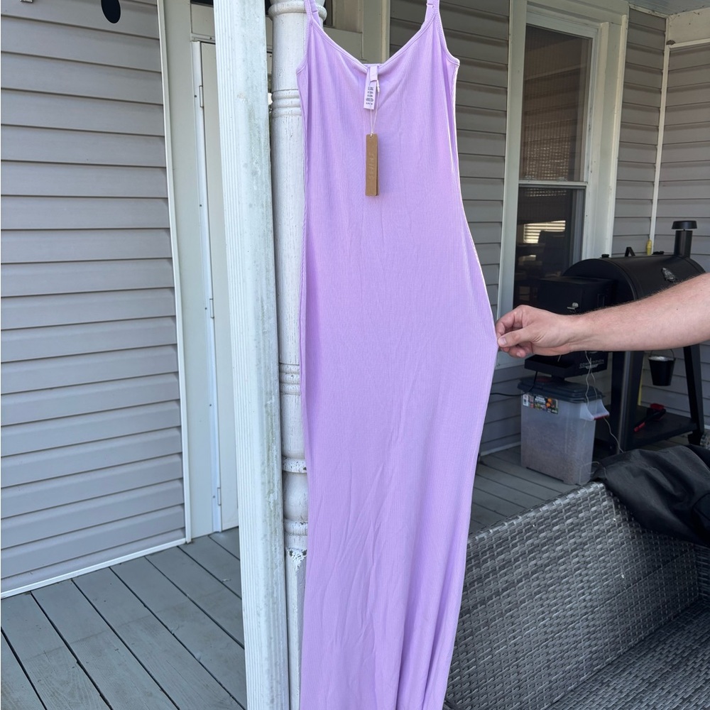 NWT Sugar Plum SKIMS Long Slip Dress Size Small